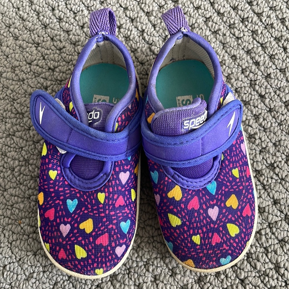 Speedo Toddler Water Shoes Size S (5/6)